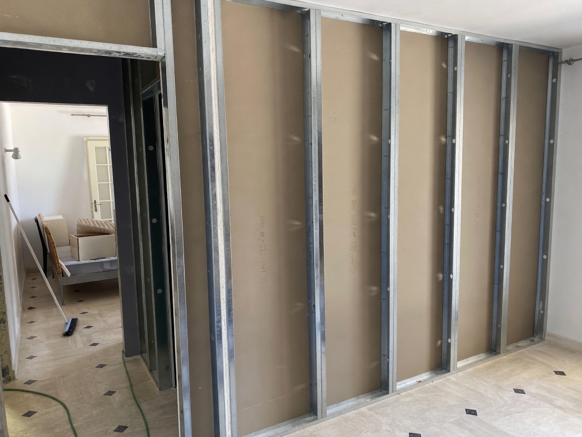 Large residential drywall hang and partition scope