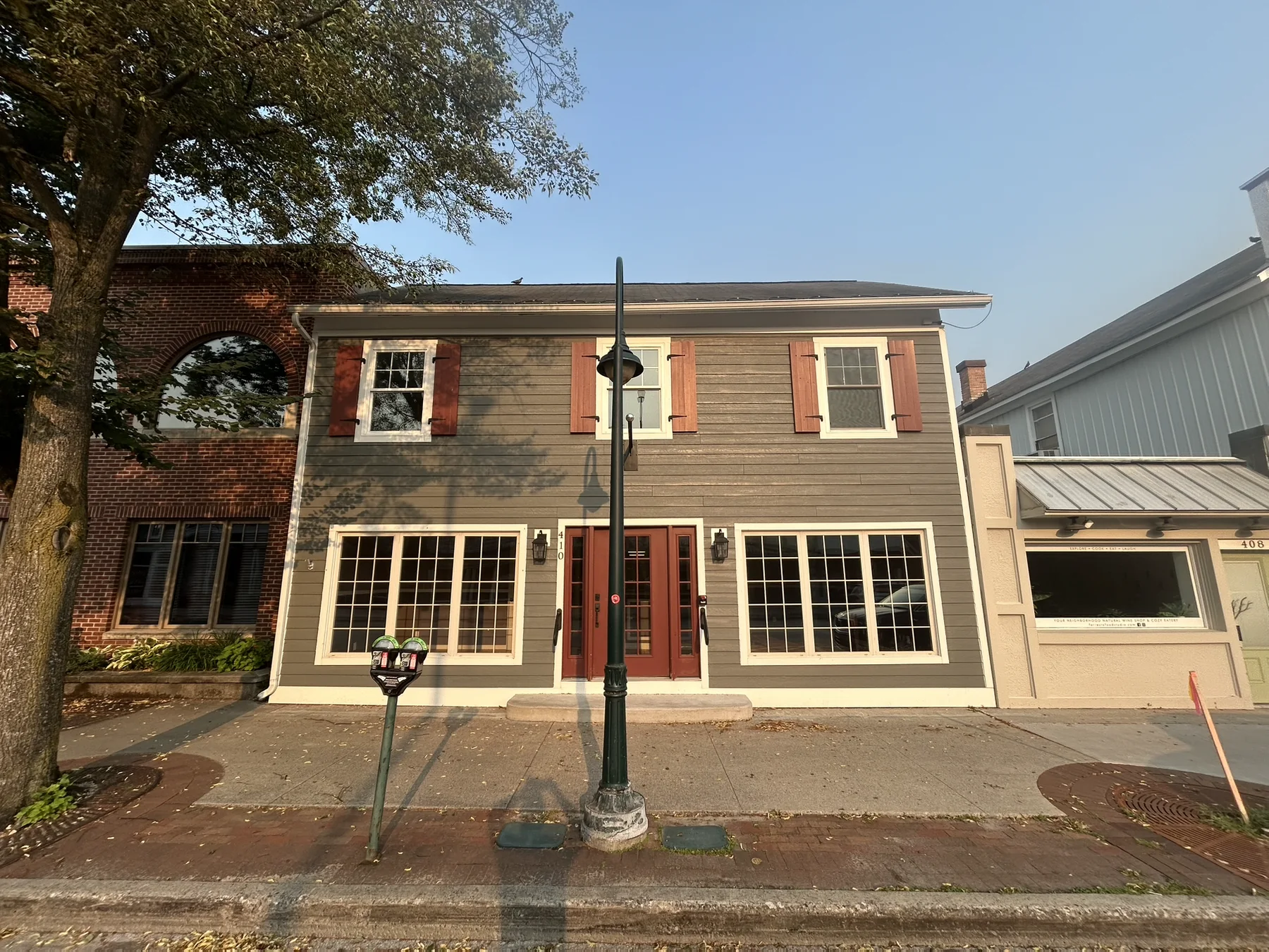 Finished full exterior repaint on a Florida building