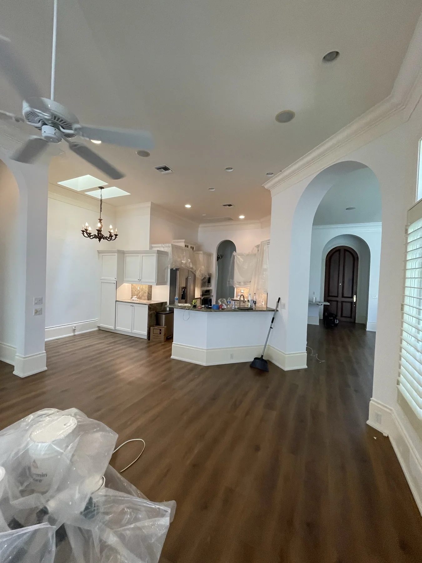 Ceiling and crown molding preparation during interior painting